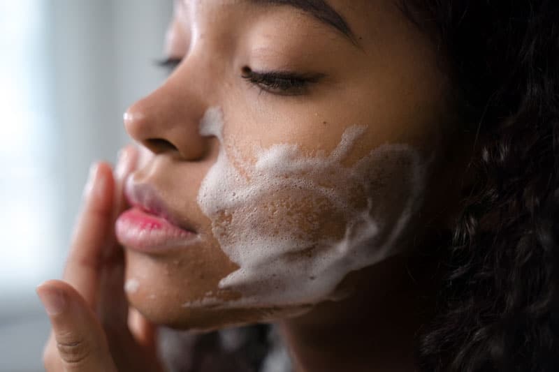 Nettoyant visage : les meilleurs nettoyants visage - Elle